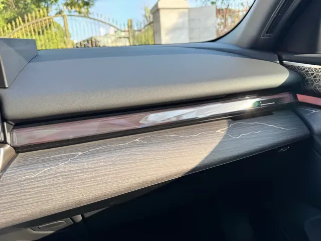 BMW 5 Series — Фото автомобиля 14