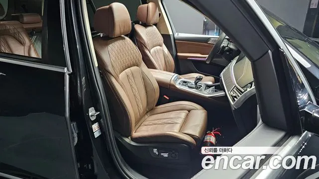 BMW X7 G07 — Фото автомобиля 12