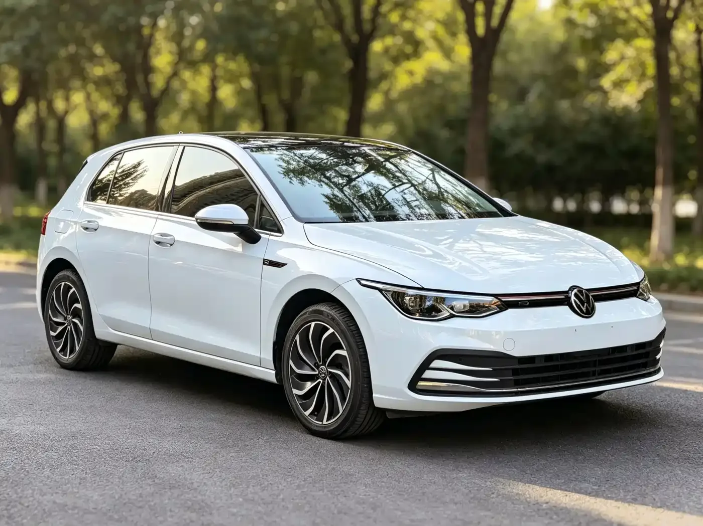 Volkswagen Golf 2023 280TSI DSG Pro — Фото автомобиля 8