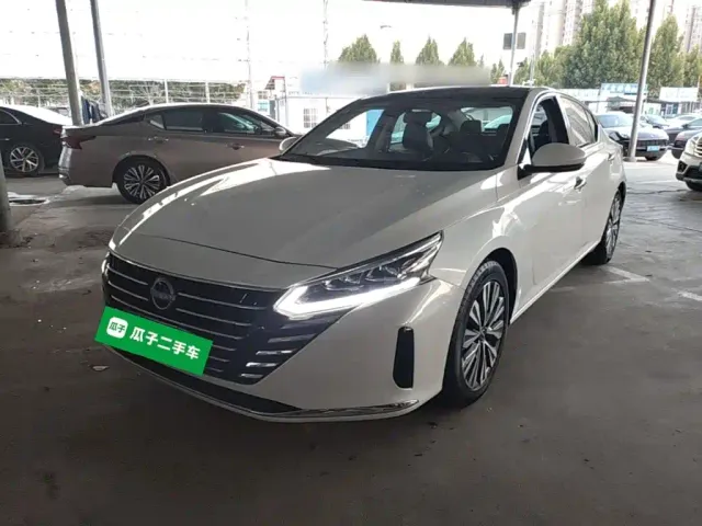 Фотография автомобиля — Nissan Teana