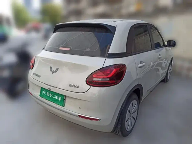 Wuling Bingo — Фото автомобиля 4