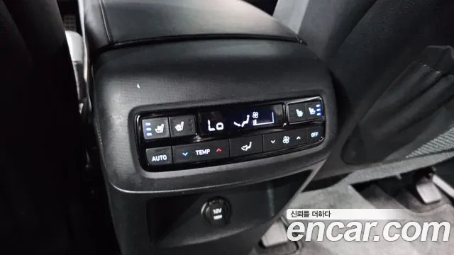 Hyundai Palisade The New Palisade Дизель 2.2 2WD — Фото автомобиля 17