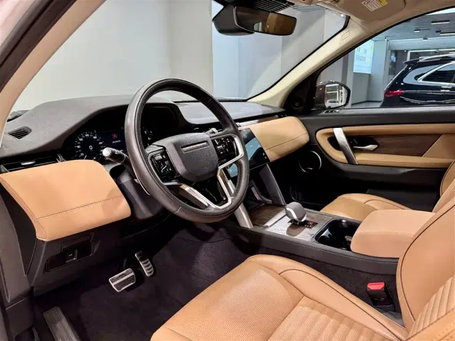 Land Rover Discovery Sport — Фото автомобиля 25