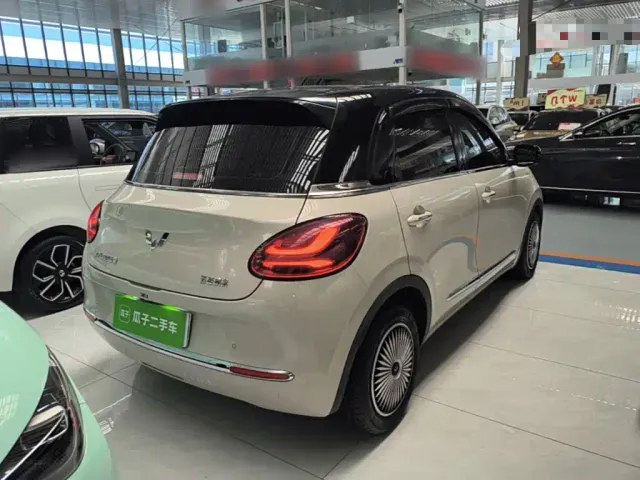 Wuling Bingo — Фото автомобиля 6