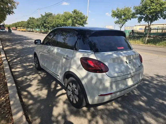 Wuling Bingo — Фото автомобиля 9