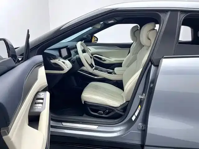 BYD Song L EV — Фото автомобиля 12