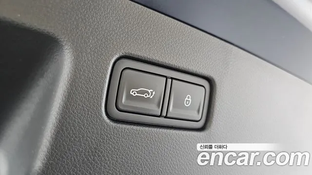 Genesis GV60 — Фото автомобиля 17
