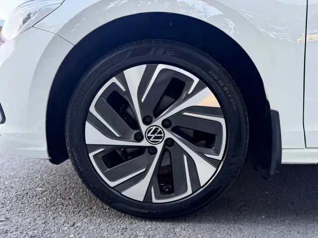 Volkswagen Bora — Фото автомобиля 10