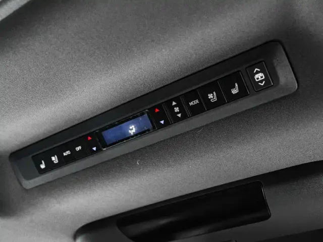 Toyota Granvia — Фото автомобиля 27