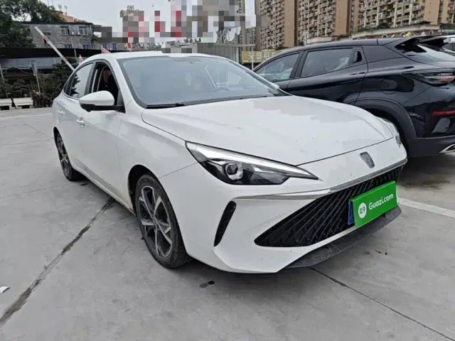 Roewe i5 — Фото автомобиля 3