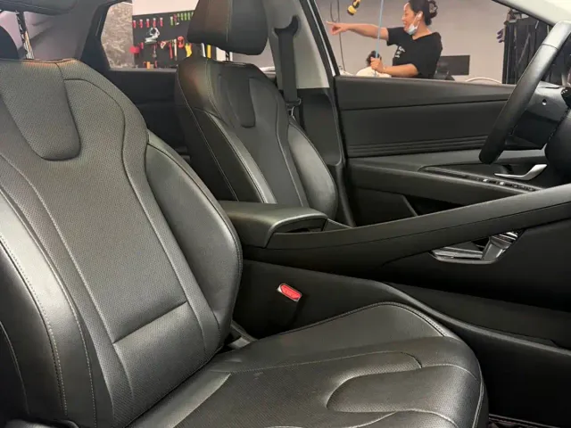 Hyundai Elantra — Фото автомобиля 11