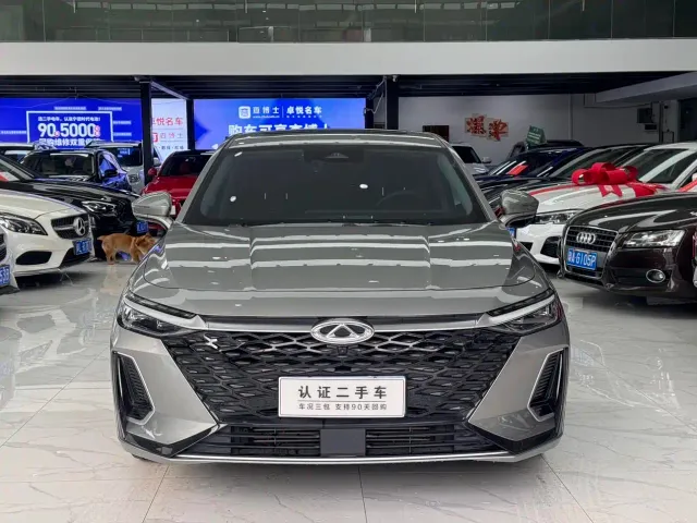 Chery Arrizo 8 — Фото автомобиля 3