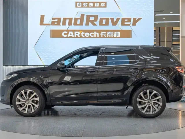 Land Rover Discovery Sport — Фото автомобиля 6