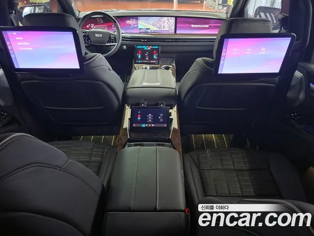 Cadillac Escalade 5th Gen — Фото автомобиля 7