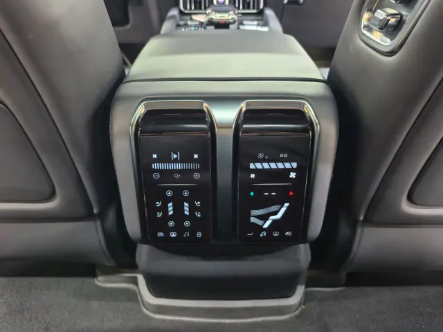 BYD FangChengBao Leopard 8 — Фото автомобиля 10