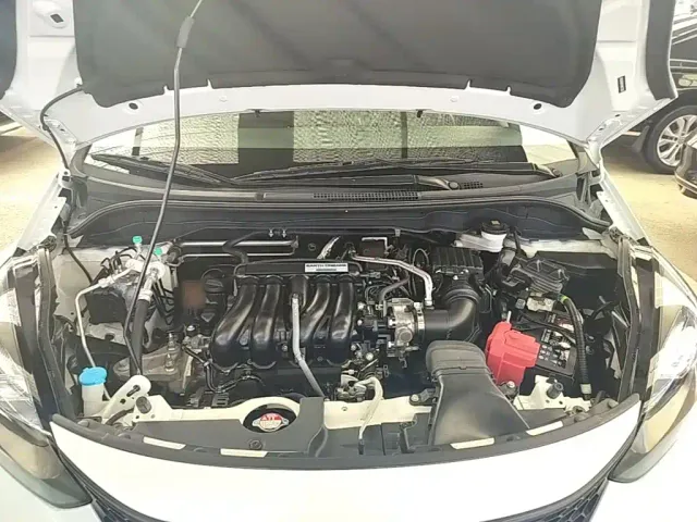 Honda Fit — Фото автомобиля 19