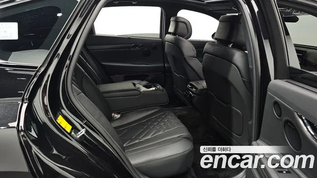 Genesis G80 Бензин 3.5 турбо AWD — Фото автомобиля 6