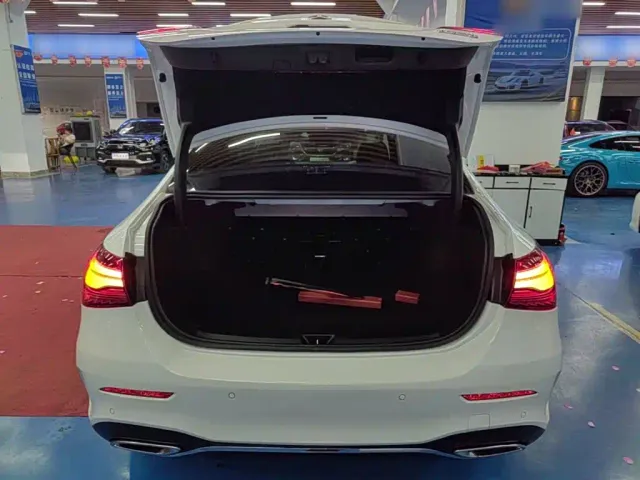 Mercedes-Benz A-Class — Фото автомобиля 18