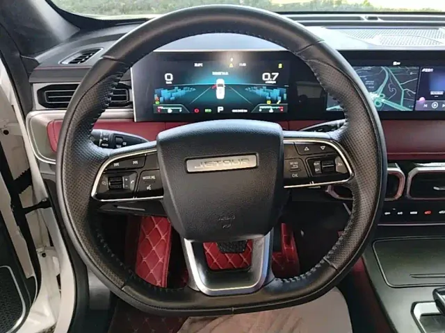 Jetour X70 Plus — Фото автомобиля 10