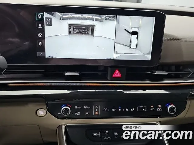 Kia Carnival — Фото автомобиля 10