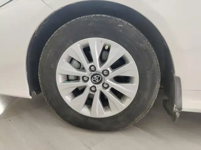 Toyota Corolla — Фото автомобиля 6