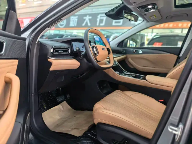 Geely Galaxy Stellar 6 — Фото автомобиля 4