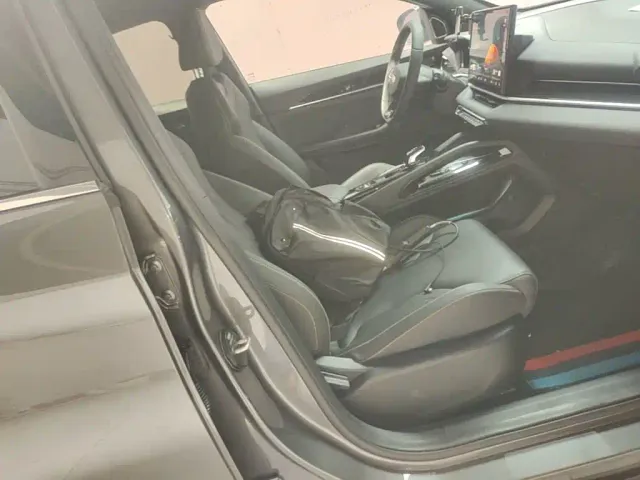 Geely Binyue — Фото автомобиля 24