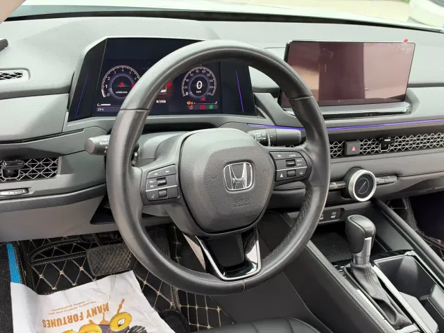 Honda Accord — Фото автомобиля 16