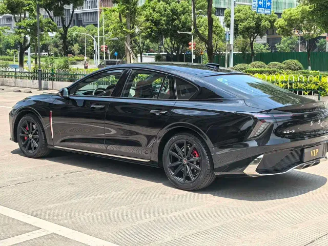 Hongqi H6 — Фото автомобиля 13