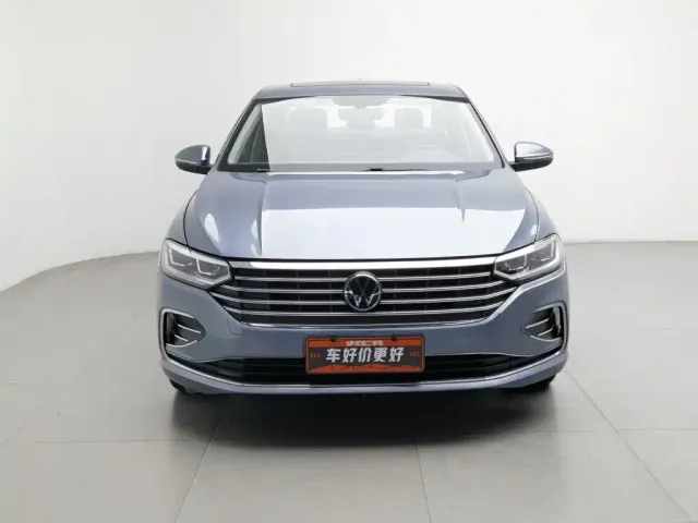Volkswagen Lavida — Фото автомобиля 3