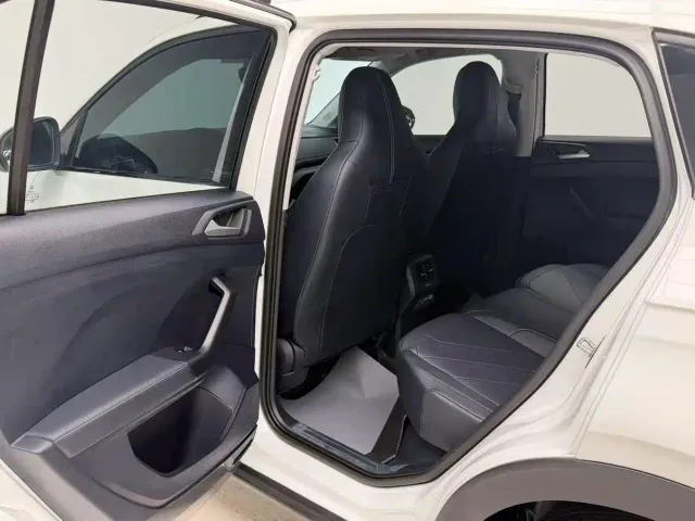 Volkswagen Tharu — Фото автомобиля 13