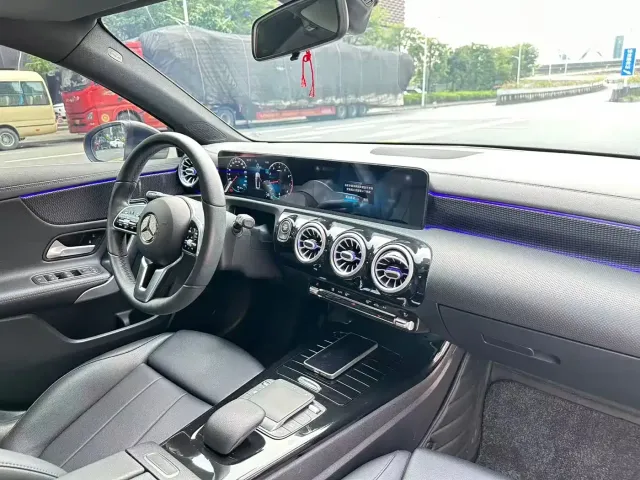 Mercedes-Benz A-Class — Фото автомобиля 9