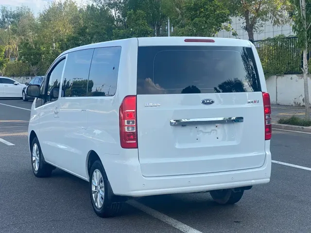 JAC Refine M3 — Фото автомобиля 12