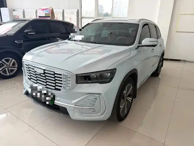 Фотография автомобиля — Geely Xingyue L