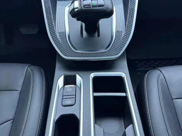 Haval M6 — Фото автомобиля 15