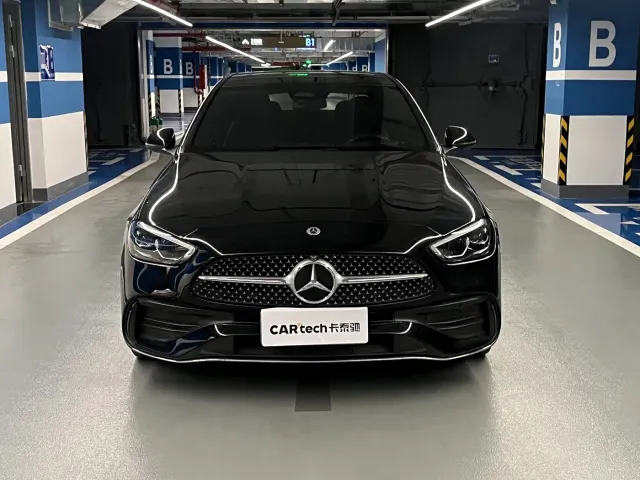 Mercedes-Benz C-Class — Фото автомобиля 2