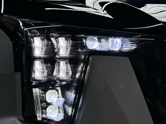 GAC Trumpchi GS8 — Фото автомобиля 10