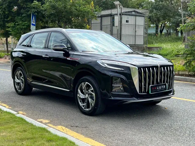 Hongqi HS3 PHEV — Фото автомобиля 3