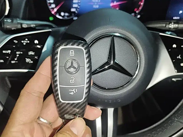 Mercedes-Benz GLB-Class — Фото автомобиля 8