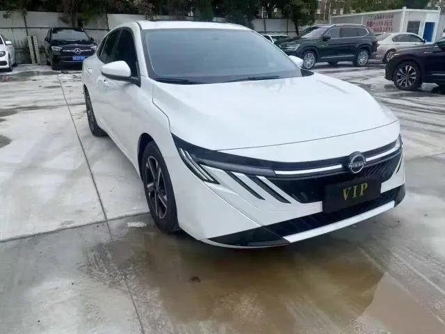 Nissan Sylphy — Фото автомобиля 3