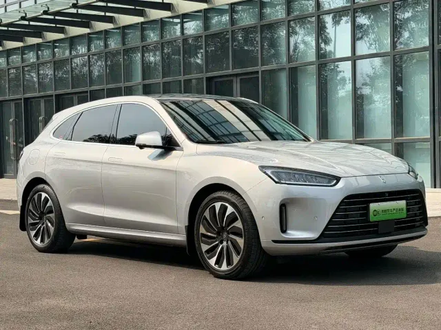 Aito M5 — Фото автомобиля 3