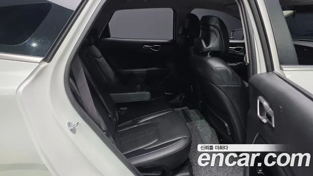 Kia Sportage Sportage 5-е поколение Дизель 2.0 2WD — Фото автомобиля 3