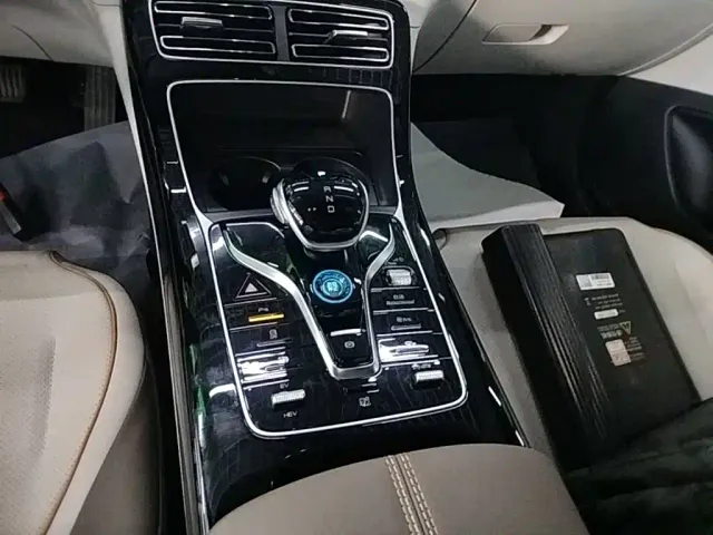 BYD Qin PLUS — Фото автомобиля 13