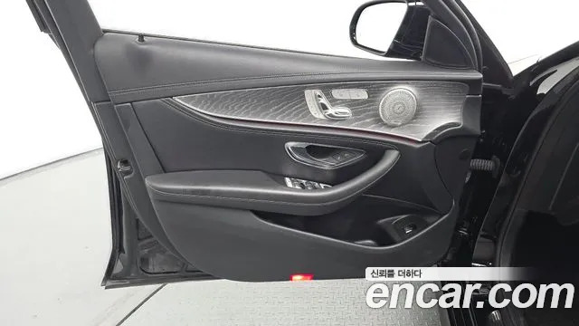 Mercedes-Benz E-Class E-класс W213 — Фото автомобиля 22