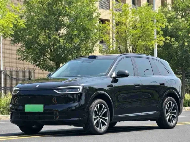 Фотография автомобиля — Aito M7
