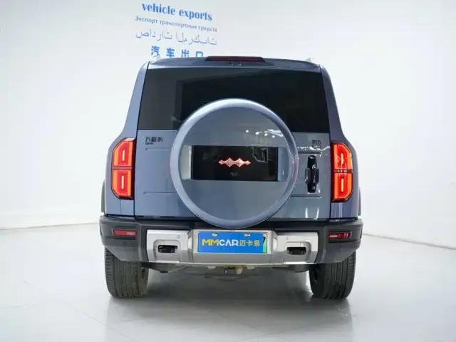 BYD FangChengBao Leopard 5 — Фото автомобиля 11