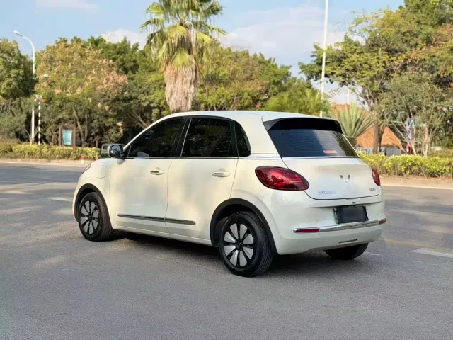 Wuling Bingo — Фото автомобиля 4