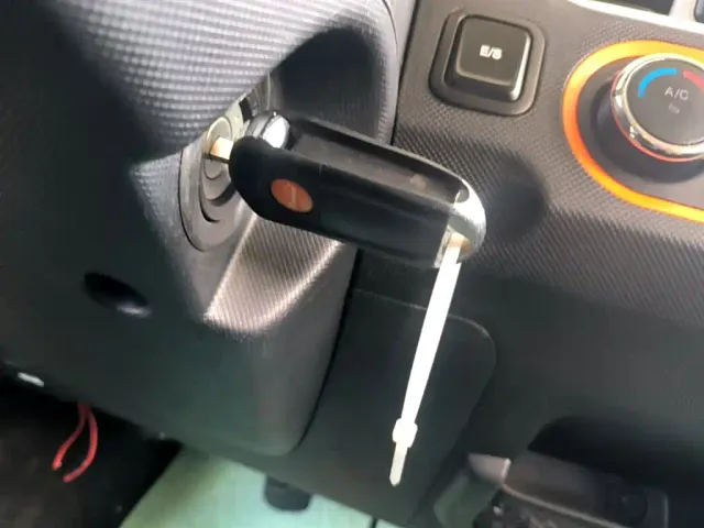 Wuling Hongguang Mini EV — Фото автомобиля 8