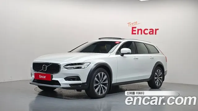 Фотография автомобиля — Volvo V90