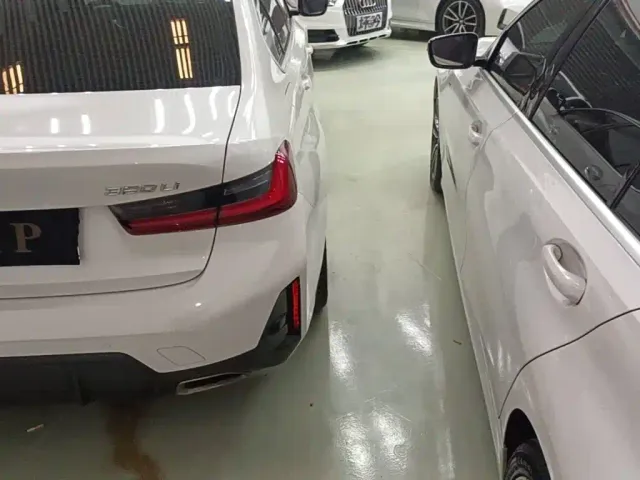 BMW 3 Series — Фото автомобиля 7